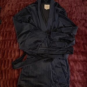 Women’s small velvety kimono robe